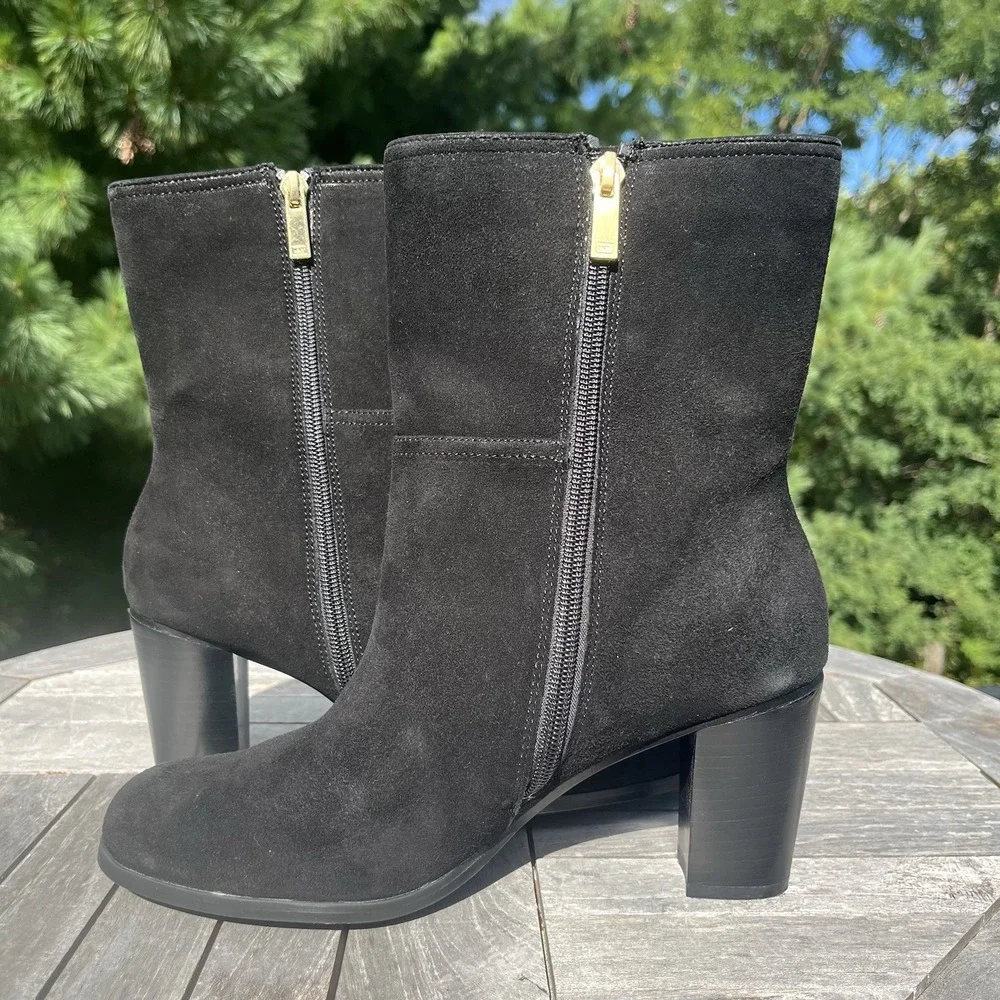 Jones New York Byberry Boots Womens Sz 7.5 Midcalf Black Suede Block Heel Buckle